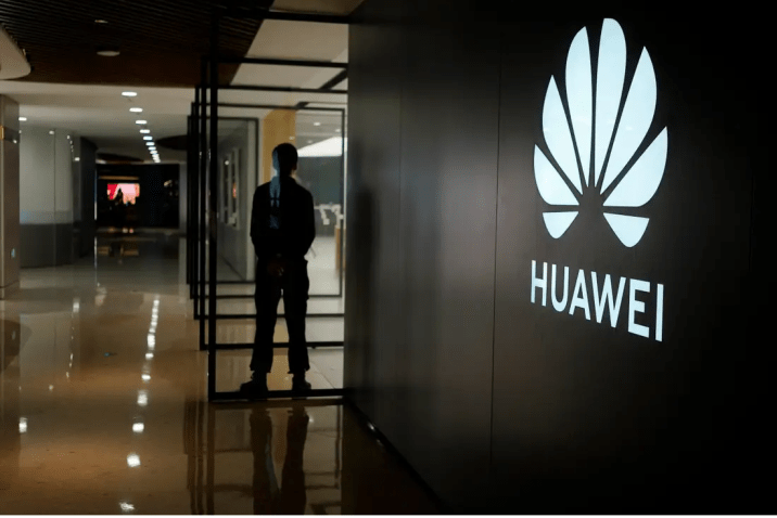 Huawei Telefon Satışlarında %20 Düşüş Bekliyor