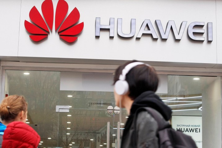 İspanya’dan Huawei’ye Yasak Geldi