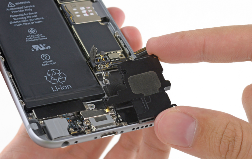 iPhone 13 Hoparlör Cızırtı Sesi Sorunu ve Çözümü